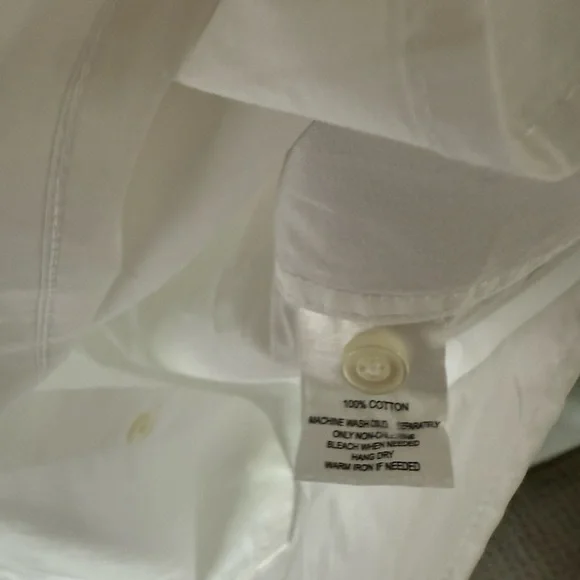 UNTUCKit Men's White Short Sleeve Button Down Shirt - Picture 4 of 6